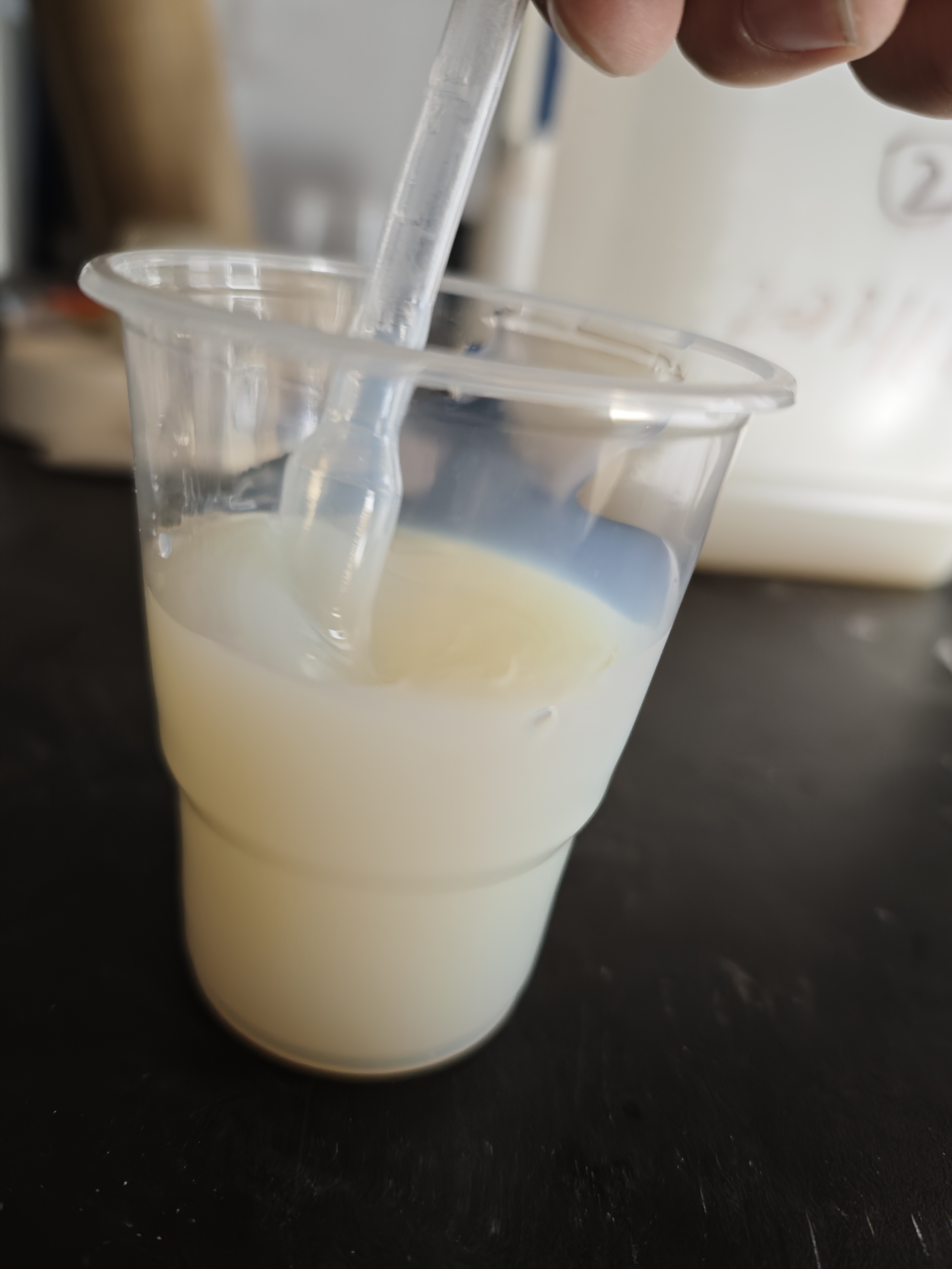 What Is Water-Based Acrylic Emulsion?